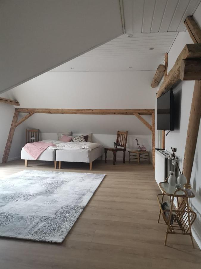 Hos Mette Bed & Breakfast